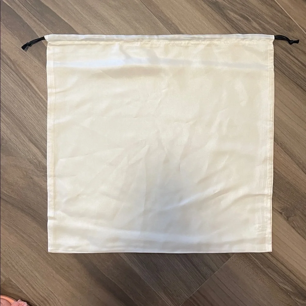 NEW Kate Spade Medium Dust Bag
